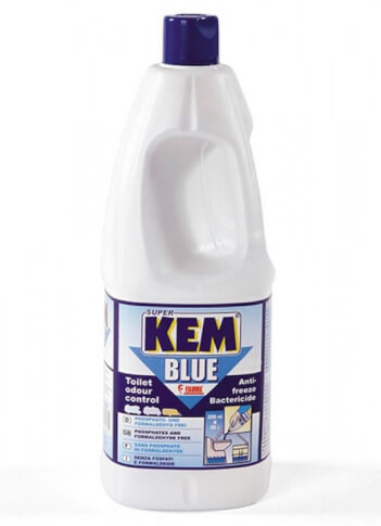 Płyn do toalet chemicznych 2 litry Super Kem Blue Fiamma