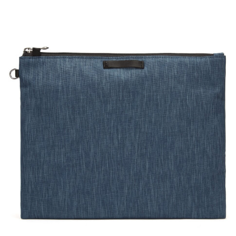 Portfel antykradzieżowy z technologią RFIDsafe Large travel pouch Dark Denim Pacsafe