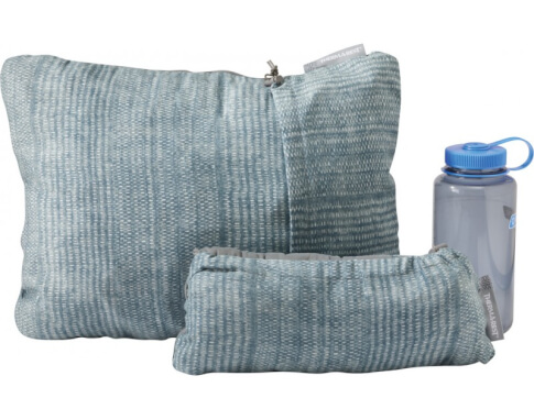 Wygodna poduszka turystyczna Compressible Pillow M blue Thermarest