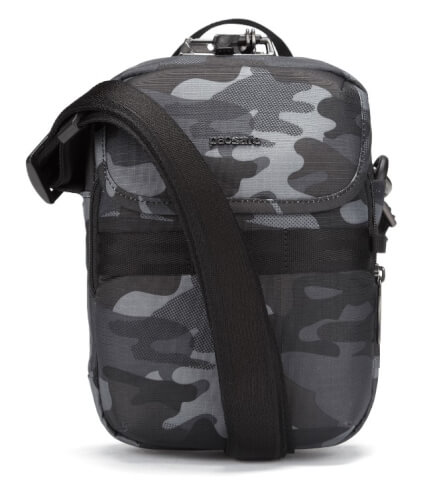 Torba męska MetroSafe X Compact Crossbody camo Pacsafe 