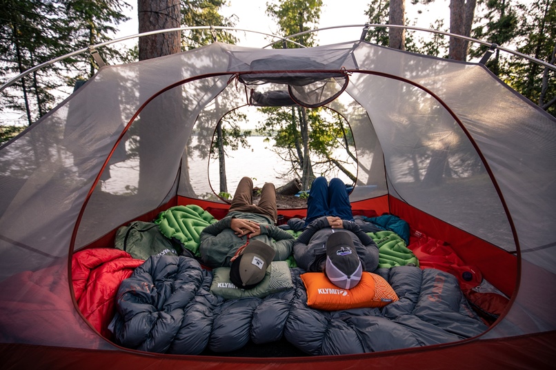 Jaki śpiwór pod namiot?
